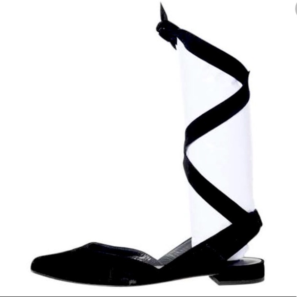Stuart Weitzman Ribbon Flats - Picture 1 of 9